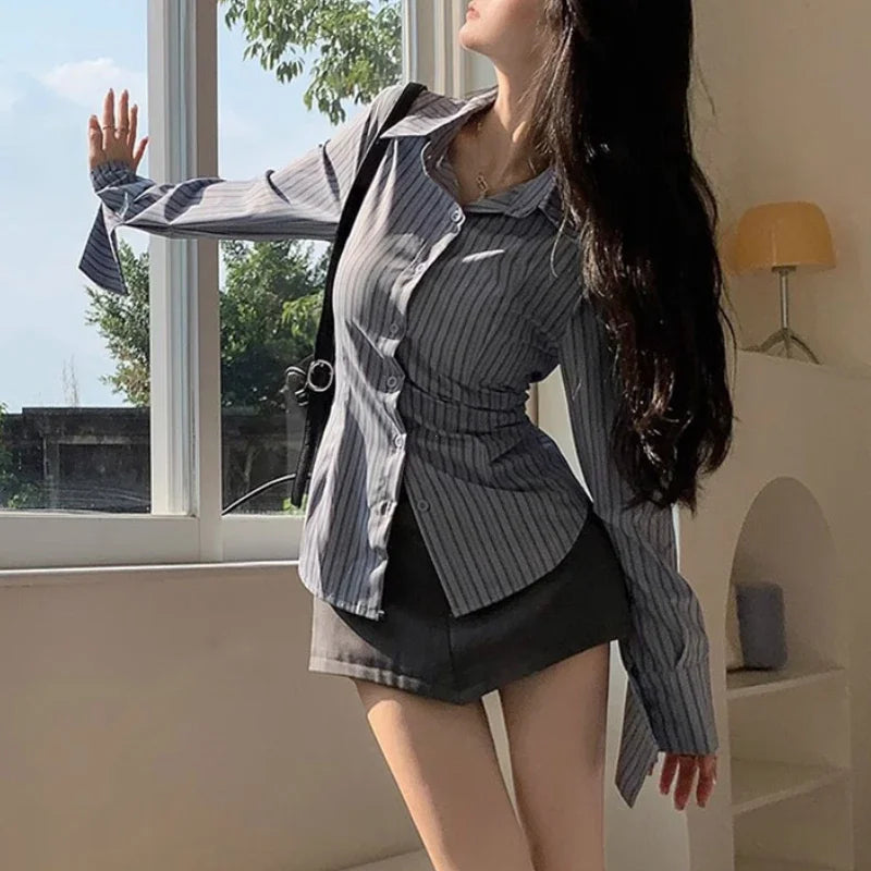 2025 Korean Blue Striped Long Sleeve Shirt Jacket Women's Spring Design Waist Cinching Slimming Top Women Clothing 한국인 후기 많은 옷