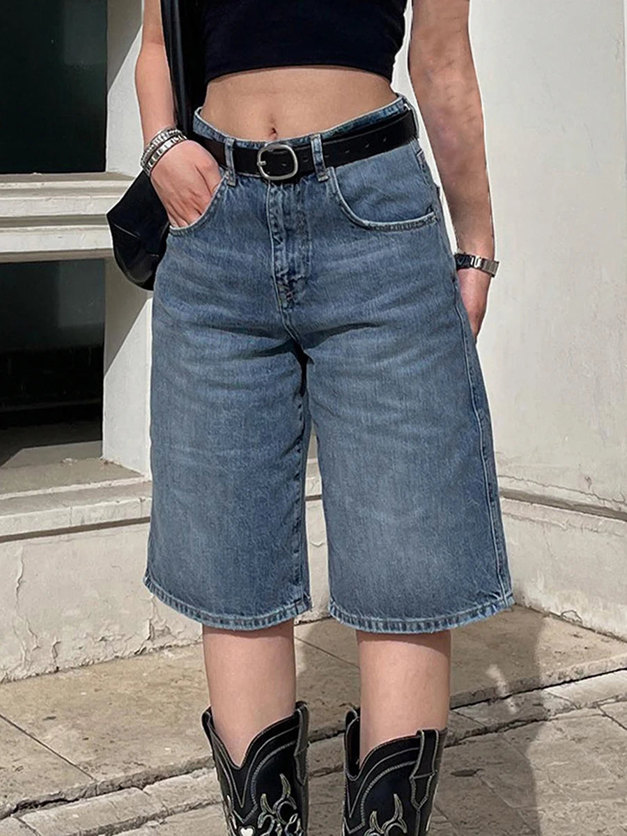 Women s High Waisted Denim Bermuda Shorts in Light Blue Wash with Frayed Hem and Distressed Details for a Stylish Summer Look