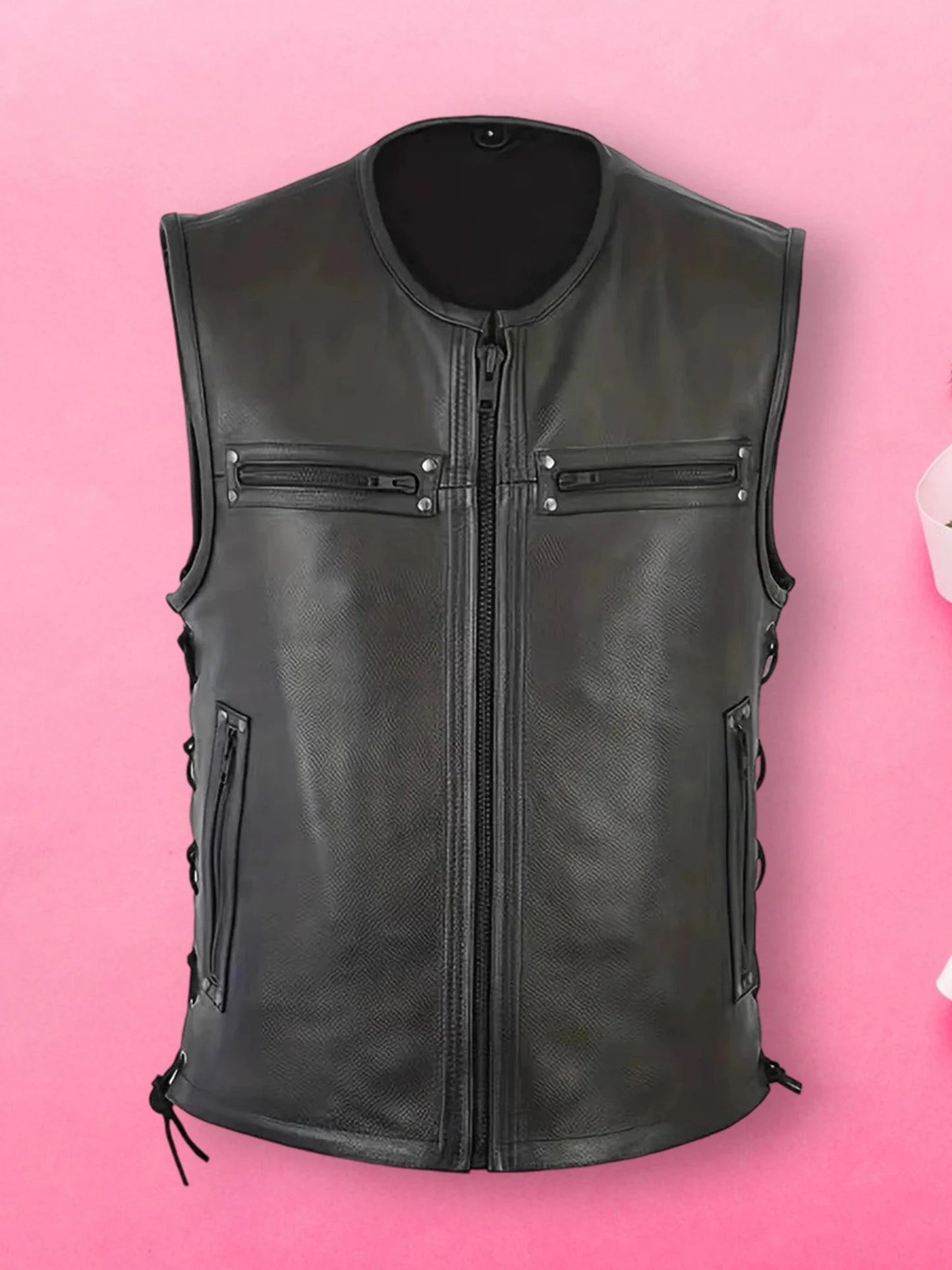 Stylish Men s Biker Vest in Genuine Leather with Multiple Pockets and Zipper Closure for a Trendy Sleeveless Look